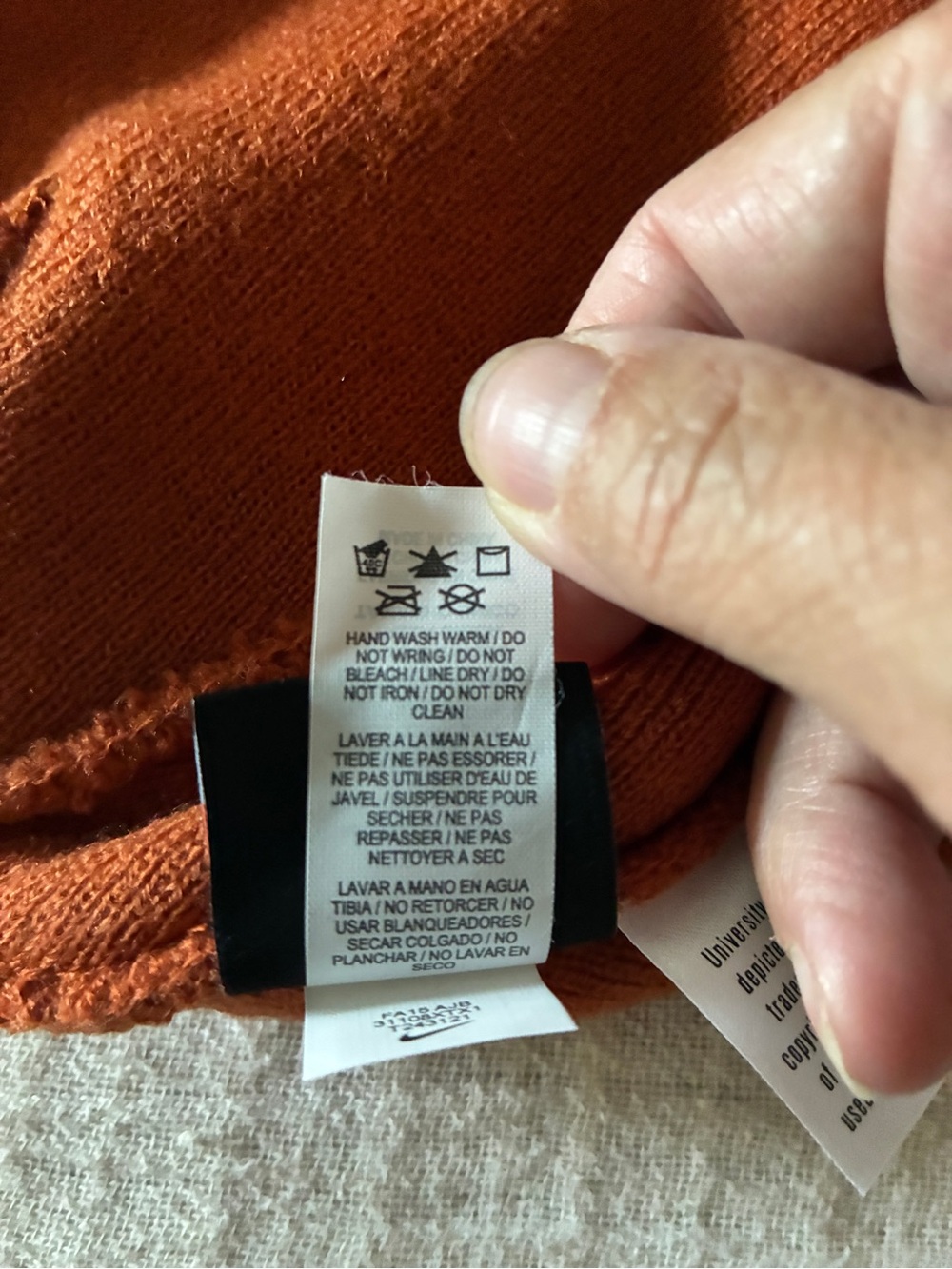 Texas Longhorns Logo Reversible Nike Burnt Orange Knit Beanie, Like New. - Picture 7 of 7
